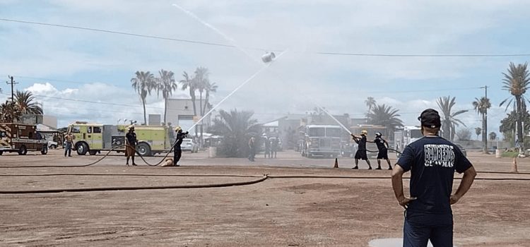 Bomberos de Guaymas celebran su día