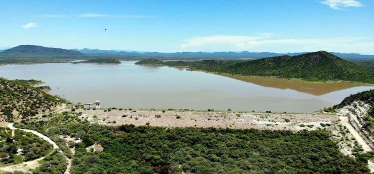 Lluvias siguen aumentando niveles de agua en presas de Hermosillo
