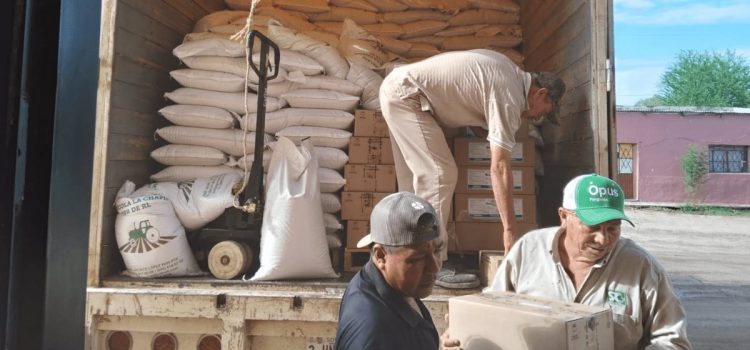 Sader entrega sorgo a productores de Guaymas