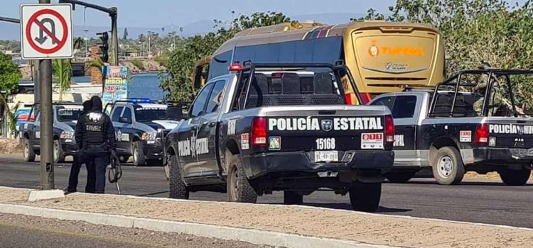 Moviliza a policías de Guaymas reporte de hombres armados en autobús