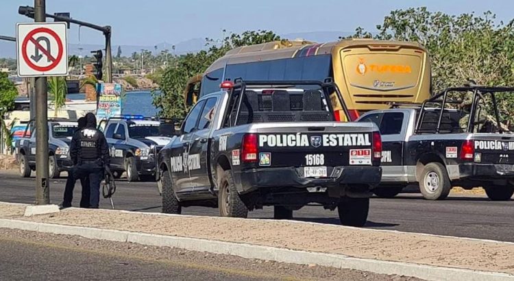 Intensa movilización policiaca por supuestos sujetos armados 