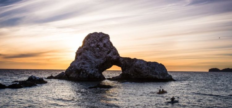 Miles de turistas ya disfrutan de Sonora