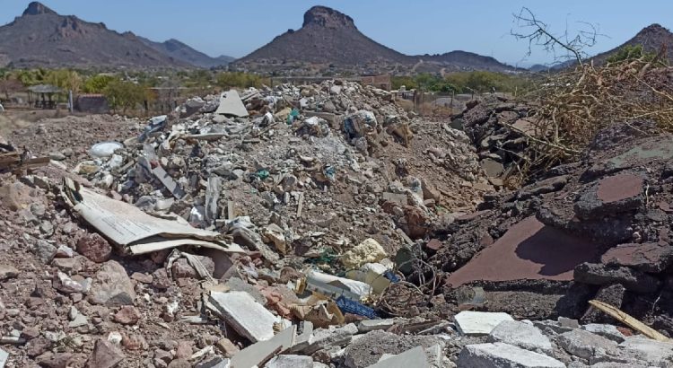 Materiales obstaculizan limpieza de arroyos en Guaymas