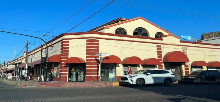 Avanza primer etapa de rehabilitación del mercado municipal en Guaymas