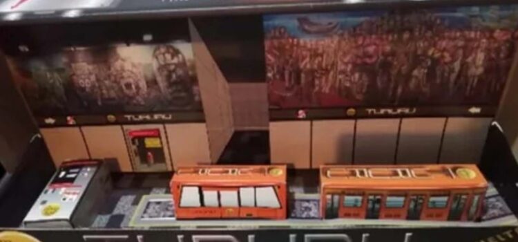 «Tururú»: el juego de mesa que convierte la experiencia del Metro de la CDMX en diversión