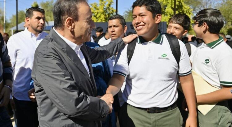 Gobernador destina presupuesto más grande de la historia para educación en Sonora