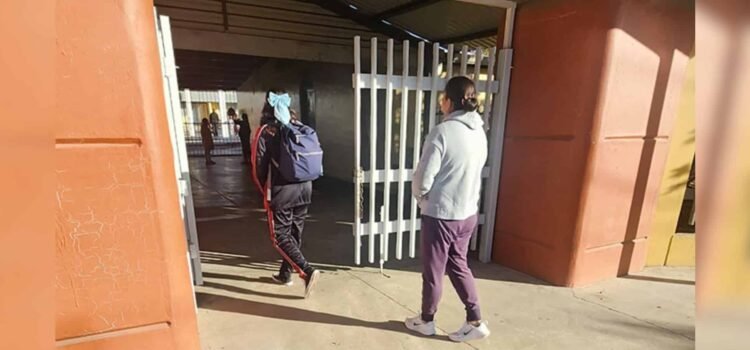 Modifican horario de clases en escuelas de la entidad por recomendación de Protección Civil