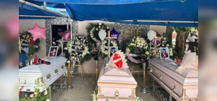 Pena máxima al feminicida de las tres niñas y su madre, exige sociedad de Sonora Pena máxima al feminicida de las tres niñas y su madre, exige sociedad de Sonora
