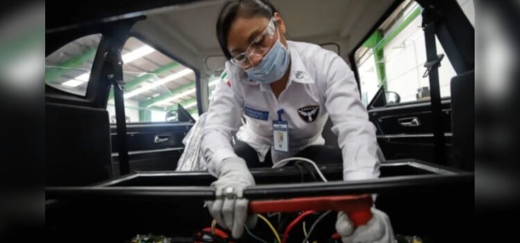 Ingresos entre hombres y mujeres tiene una brecha del 30% en Sonora
