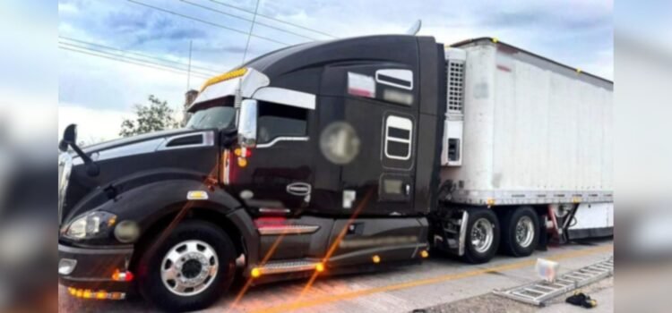 Detienen en Sonora a dos hombres con tráiler cargado de heroína y fentanilo