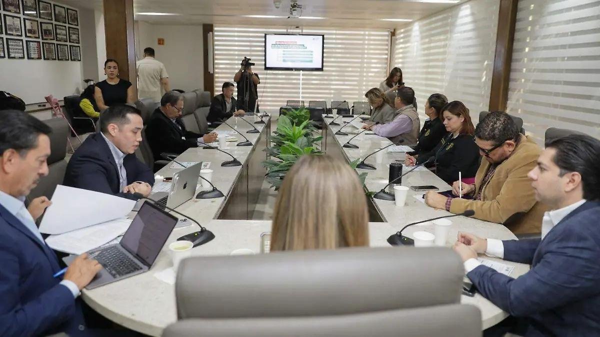 Buscan castigar la violencia institucional contra adultos mayores en Sonora
